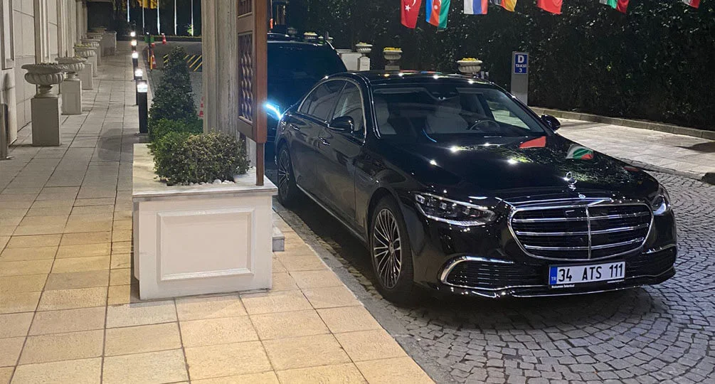 Experienced drivers and high comfort; Istanbul stretch limousine service